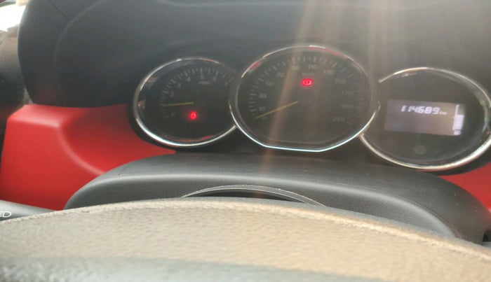 2017 Renault Duster 85 PS RXS MT DIESEL, Diesel, Manual, 1,14,689 km, interior