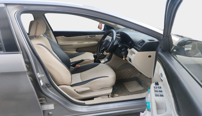 2017 Maruti Ciaz VDI SHVS, Diesel, Manual, 1,30,281 km, interior