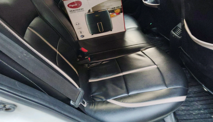 2017 Hyundai Elite i20 ASTA 1.2, Petrol, Manual, 55,866 km, interior