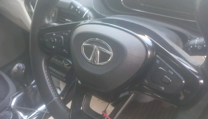 2020 Tata NEXON XZ PLUS (O) PETROL DUAL TONE, Petrol, Manual, 38,472 km, interior