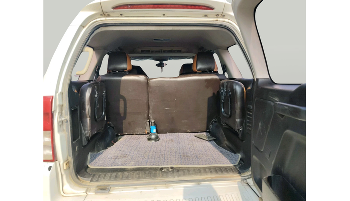 2017 Tata Safari Storme 2.2 VX 4X2, Diesel, Manual, 1,29,685 km, exterior