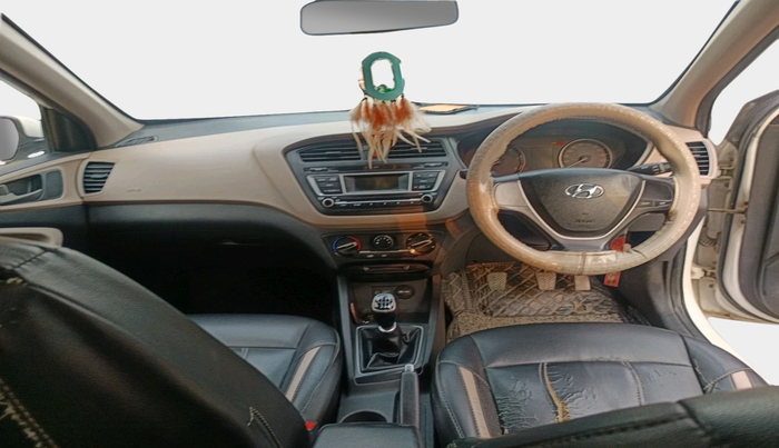 2017 Hyundai Elite i20 MAGNA EXECUTIVE 1.4 CRDI, Diesel, Manual, 75,698 km, interior