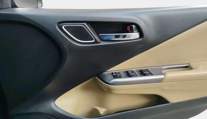 2018 Honda City 1.5L I-VTEC ZX CVT, Petrol, Automatic, 1,22,363 km, interior