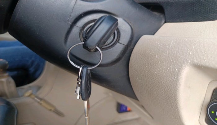 2013 Maruti Swift Dzire VXI, Petrol, Manual, 99,026 km, interior