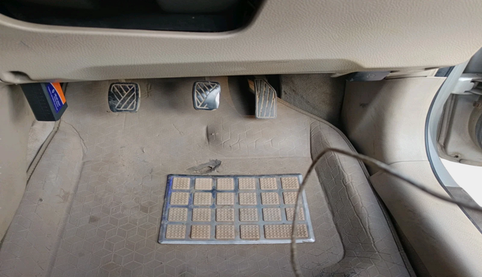 2013 Maruti Swift Dzire VXI, Petrol, Manual, 99,026 km, interior