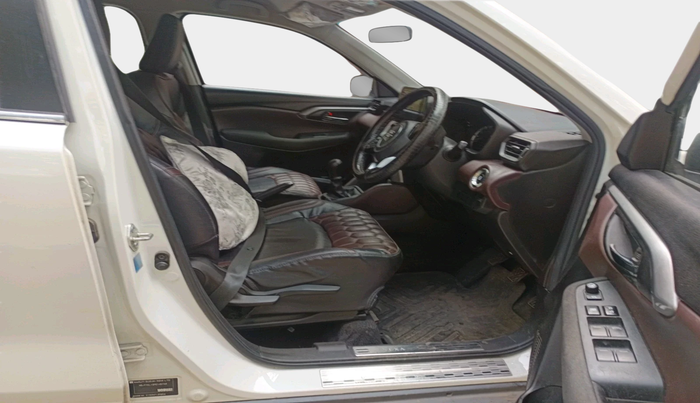 2023 Maruti Grand Vitara SIGMA SMART HYBRID, Petrol, Manual, 55,193 km, interior