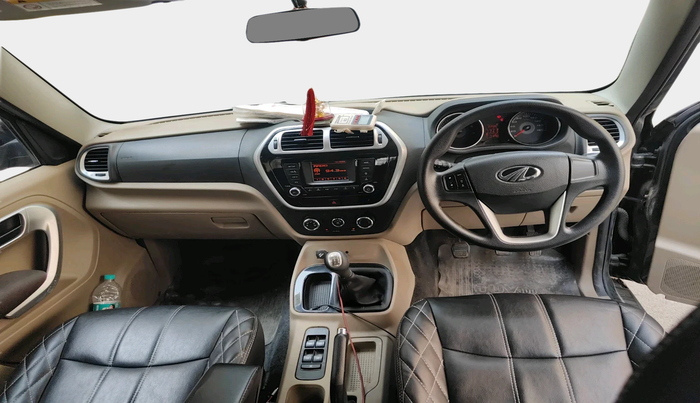 2017 Mahindra TUV300 T8, Diesel, Manual, 71,250 km, interior