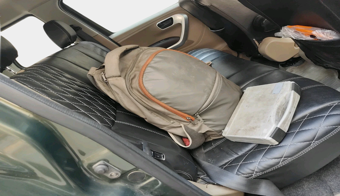 2017 Mahindra TUV300 T8, Diesel, Manual, 71,250 km, interior