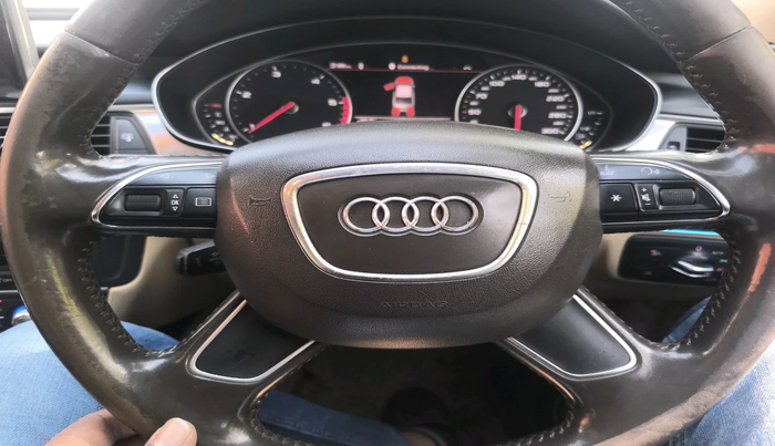 2014 Audi A6 2.0 TDI PREMIUM PLUS, Diesel, Automatic, 1,38,860 km, interior