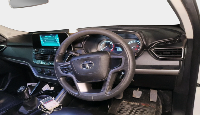 2021 Tata Harrier XM 2.0L KRYOTEC, Diesel, Manual, 1,02,695 km, interior