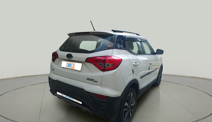 2021 Mahindra XUV300 W8 (O) 1.5 DIESEL, Diesel, Manual, 92,884 km, exterior