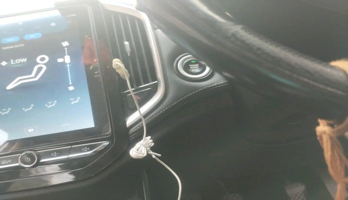 2019 MG HECTOR SHARP 2.0 DIESEL, Diesel, Manual, 1,37,537 km, interior