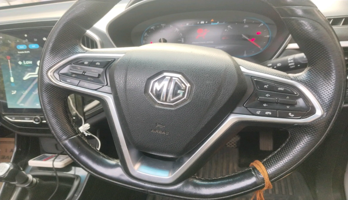 2019 MG HECTOR SHARP 2.0 DIESEL, Diesel, Manual, 1,37,537 km, interior