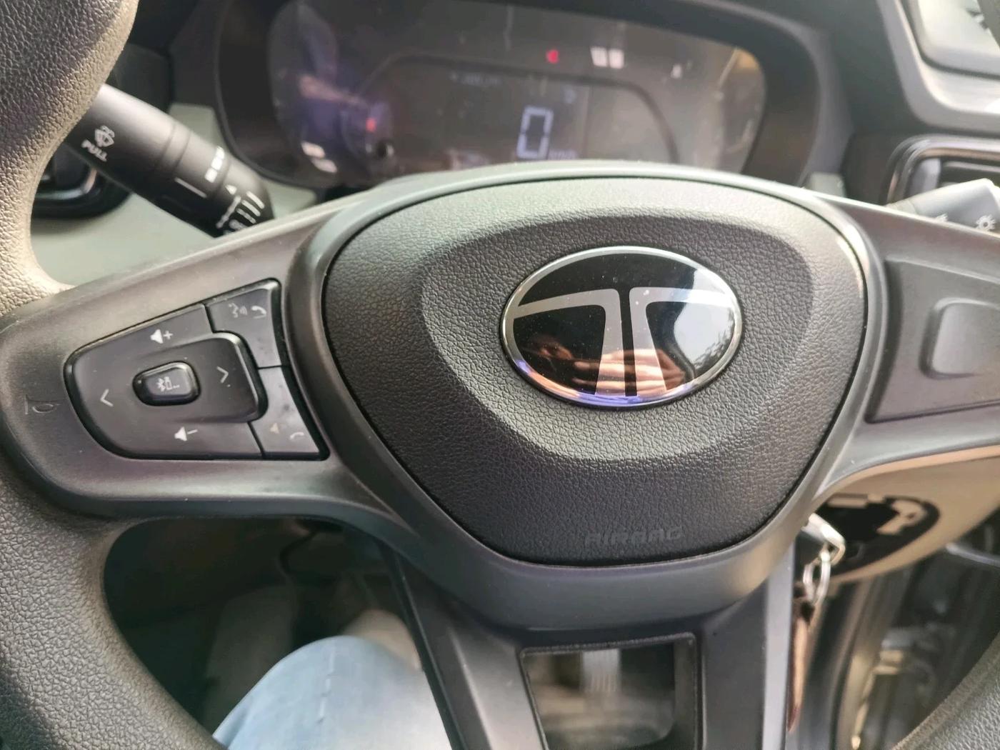 2024 Tata PUNCH ADVENTURE RHYTHM CNG MT, CNG, Manual, 30,838 km, interior