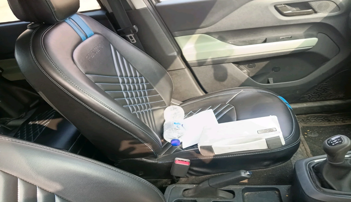 2024 Tata PUNCH ADVENTURE RHYTHM CNG MT, Petrol, Manual, 30,838 km, interior