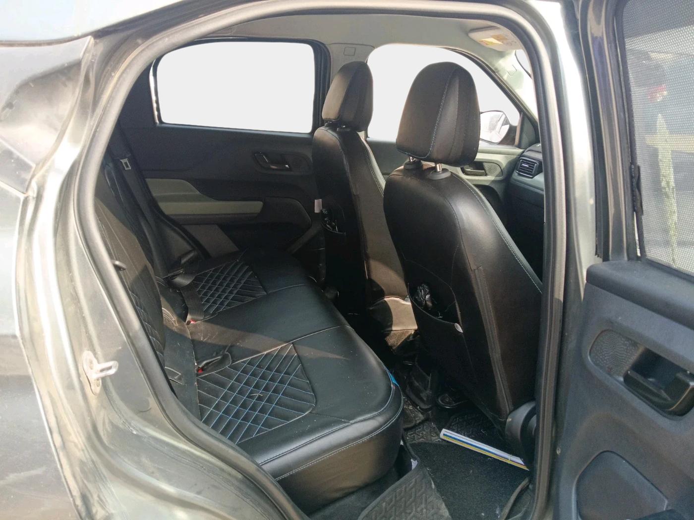 2024 Tata PUNCH ADVENTURE RHYTHM CNG MT, CNG, Manual, 30,838 km, interior