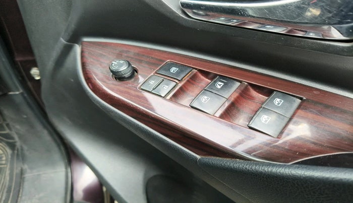 2017 Toyota Innova Crysta 2.4 GX AT 7 STR, Diesel, Automatic, 1,14,243 km, interior