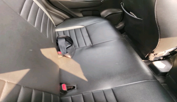 2013 Maruti Swift VXI, Petrol, Manual, 80,355 km, interior