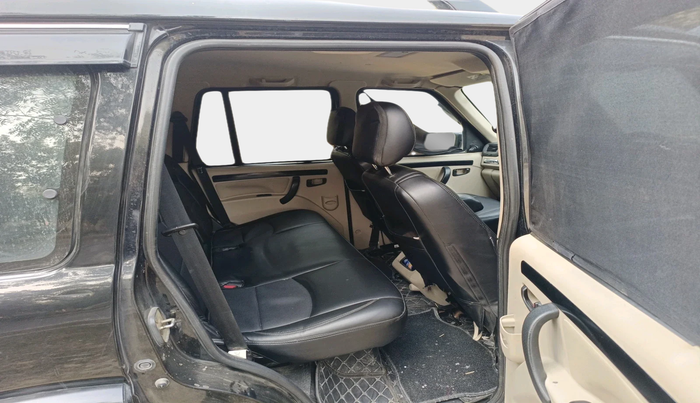 2025 Mahindra SCORPIO CLASSIC S 7STR, Diesel, Manual, 44,482 km, interior