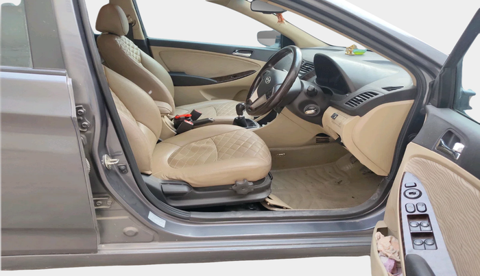 2014 Hyundai Verna FLUIDIC 1.6 VTVT SX, Petrol, Manual, 87,047 km, interior