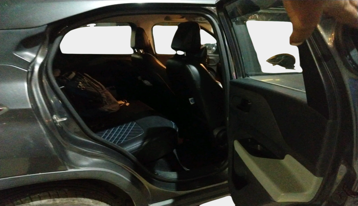 2022 Tata PUNCH ADVENTURE MT, Petrol, Manual, 32,691 km, interior