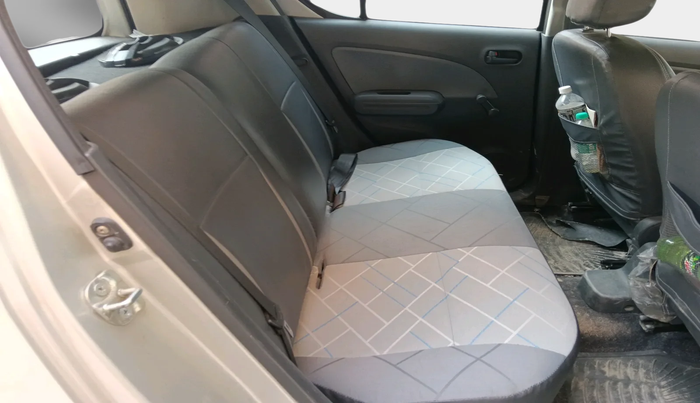 2010 Maruti Ritz LXI, Petrol, Manual, 11,595 km, interior