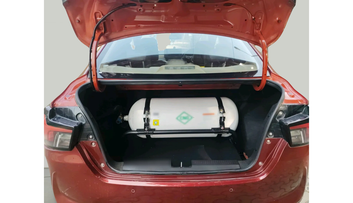 2025 Maruti Dzire ZXi CNG, Petrol, Manual, 19,489 km, exterior