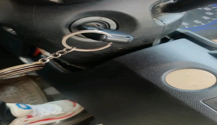 2016 Honda Amaze 1.2L I-VTEC S, Petrol, Manual, 56,064 km, interior