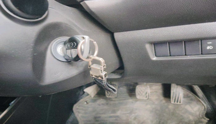 2023 Maruti Swift VXI, Petrol, Manual, 23,875 km, interior