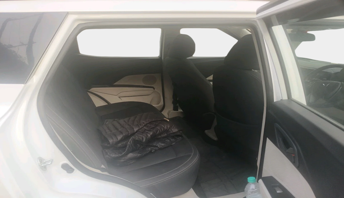 2023 Mahindra XUV300 W6 1.5 Sunroof Diesel, Diesel, Manual, 43,192 km, interior