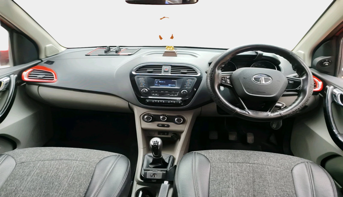2019 Tata Tiago XZ PETROL, Petrol, Manual, 38,643 km, interior