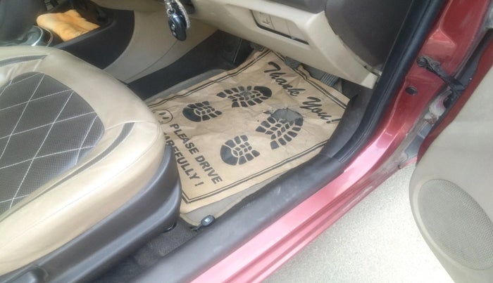 2011 Hyundai i20 MAGNA 1.2, Petrol, Manual, 27,145 km, interior