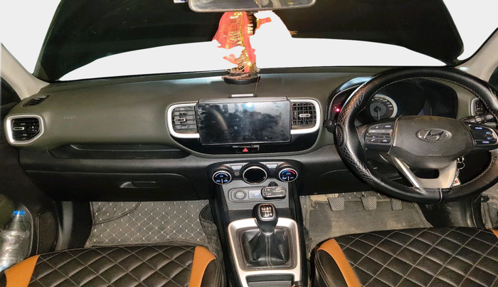 2019 Hyundai VENUE SX 1.4 CRDI, Diesel, Manual, 96,003 km, interior