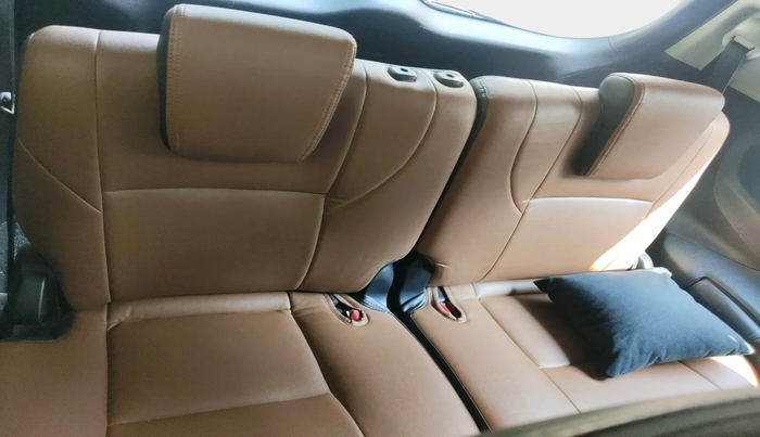 2019 Toyota Innova Crysta 2.4 G 8 STR, Diesel, Manual, 1,20,449 km, interior