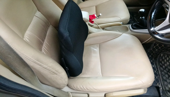 2011 Honda City 1.5L I-VTEC V MT, Petrol, Manual, 2,68,352 km, interior