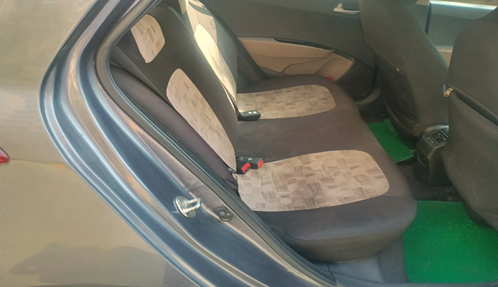 2014 Hyundai Grand i10 SPORTZ 1.2 KAPPA VTVT, Petrol, Manual, 76,500 km, interior