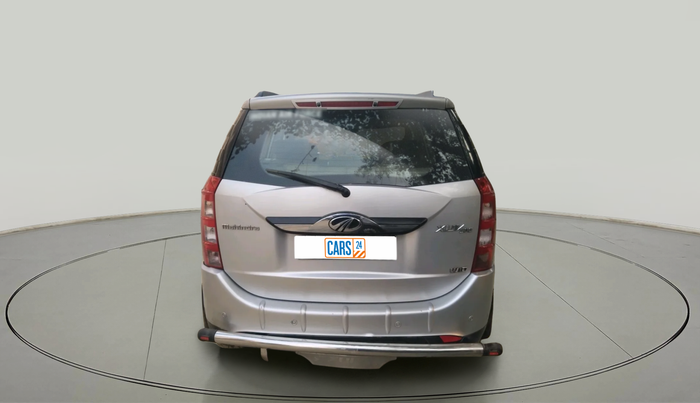 2016 Mahindra XUV500 W10, Diesel, Manual, 1,60,951 km, exterior