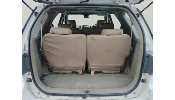 2011 Toyota Fortuner 3.0 4X4 MT, Diesel, Manual, 2,35,278 km, exterior