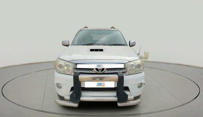 2011 Toyota Fortuner 3.0 4X4 MT, Diesel, Manual, 2,35,278 km, exterior