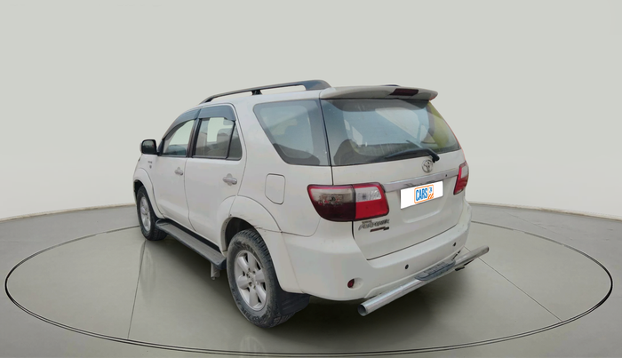 2011 Toyota Fortuner 3.0 4X4 MT, Diesel, Manual, 2,35,278 km, exterior