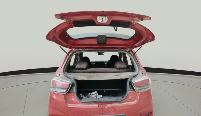 2018 Mahindra KUV 100 NXT K8 D 6 STR, Diesel, Manual, 1,44,752 km, exterior