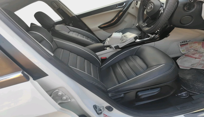 2022 Tata NEXON XZ PLUS PETROL, Petrol, Manual, 51,815 km, interior