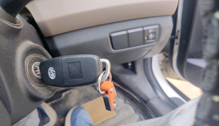 2017 Hyundai Creta S PLUS 1.6 AT DIESEL, Diesel, Automatic, 62,048 km, interior