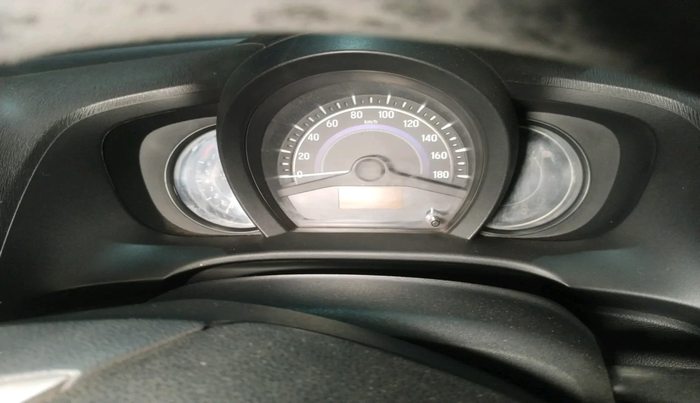 2015 Honda Amaze 1.2L I-VTEC S, Petrol, Manual, 1,90,898 km, interior