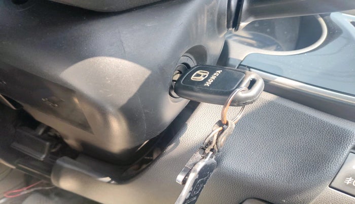 2016 Honda City 1.5L I-DTEC SV, Diesel, Manual, 1,79,171 km, interior