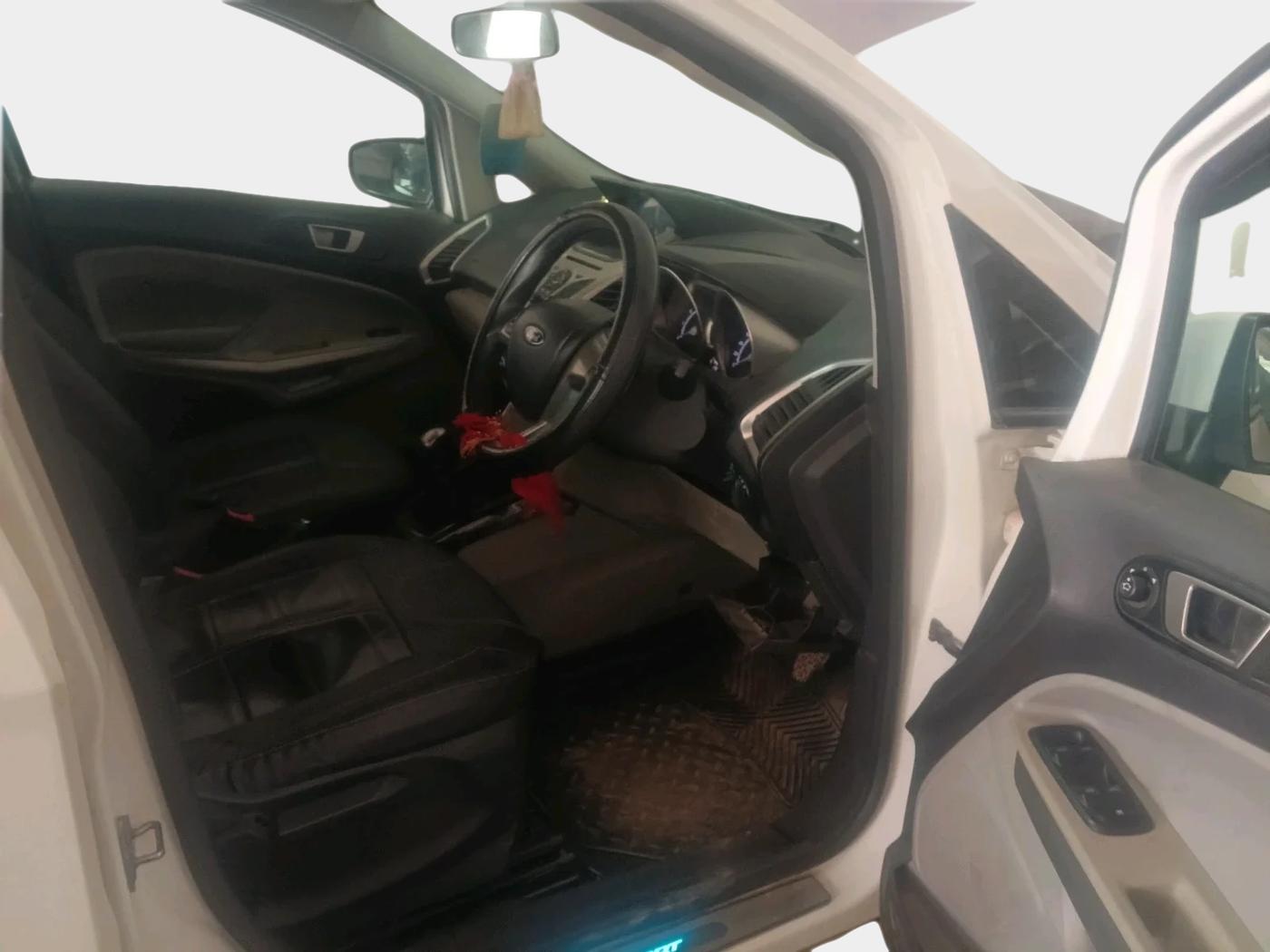 2017 Ford Ecosport TITANIUM 1.5L PETROL, Petrol, Manual, 33,430 km, interior