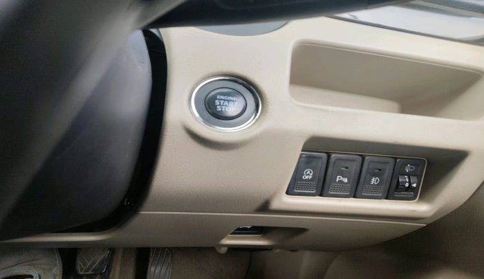 2016 Maruti Ciaz ZDI+ SHVS, Diesel, Manual, 93,606 km, interior