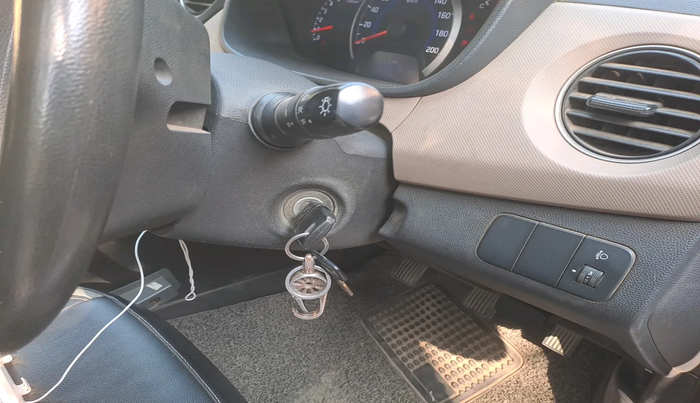 2016 Hyundai Grand i10 MAGNA 1.2 KAPPA VTVT, Petrol, Manual, 69,483 km, interior