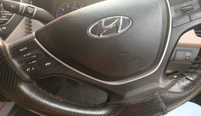 2020 Hyundai Elite i20 SPORTZ PLUS 1.2, Petrol, Manual, 63,572 km, interior