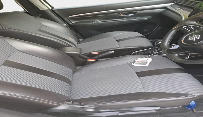 2022 Maruti XL6 ZETA AT, Petrol, Automatic, 54,708 km, interior